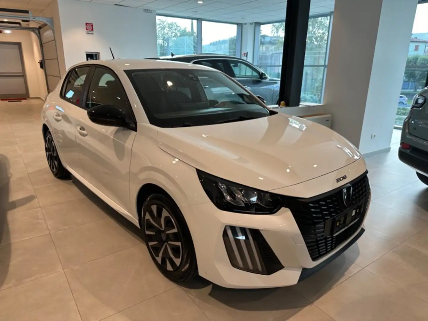 Peugeot 208 PureTech 75 Stop&Start 5 porte Active Blanc - 2