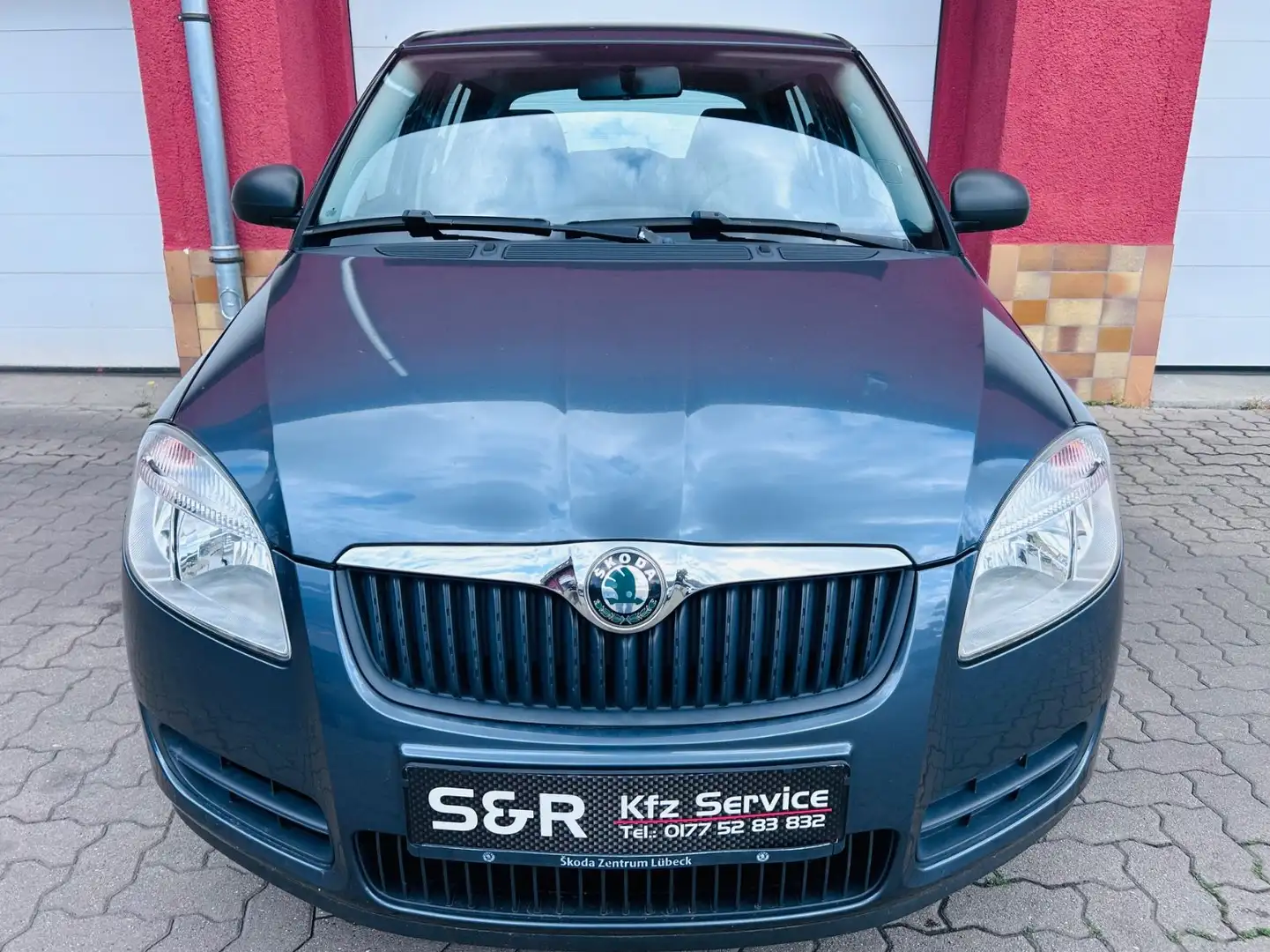 Skoda Fabia Classic Grau - 2