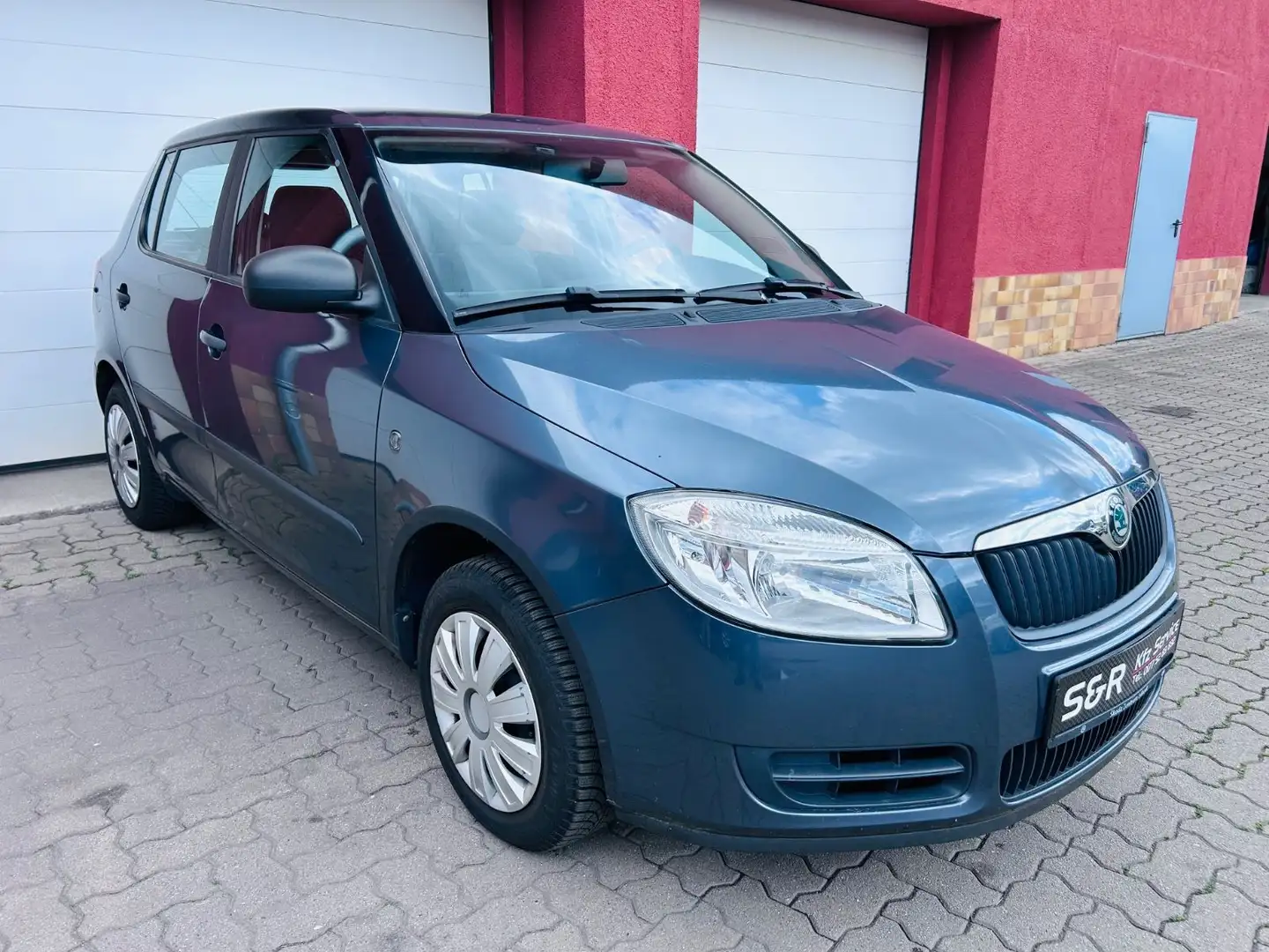 Skoda Fabia Classic Grau - 1
