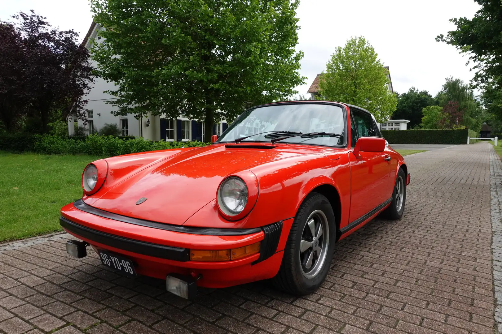 Porsche 911 2.7 S Targa Rot - 2