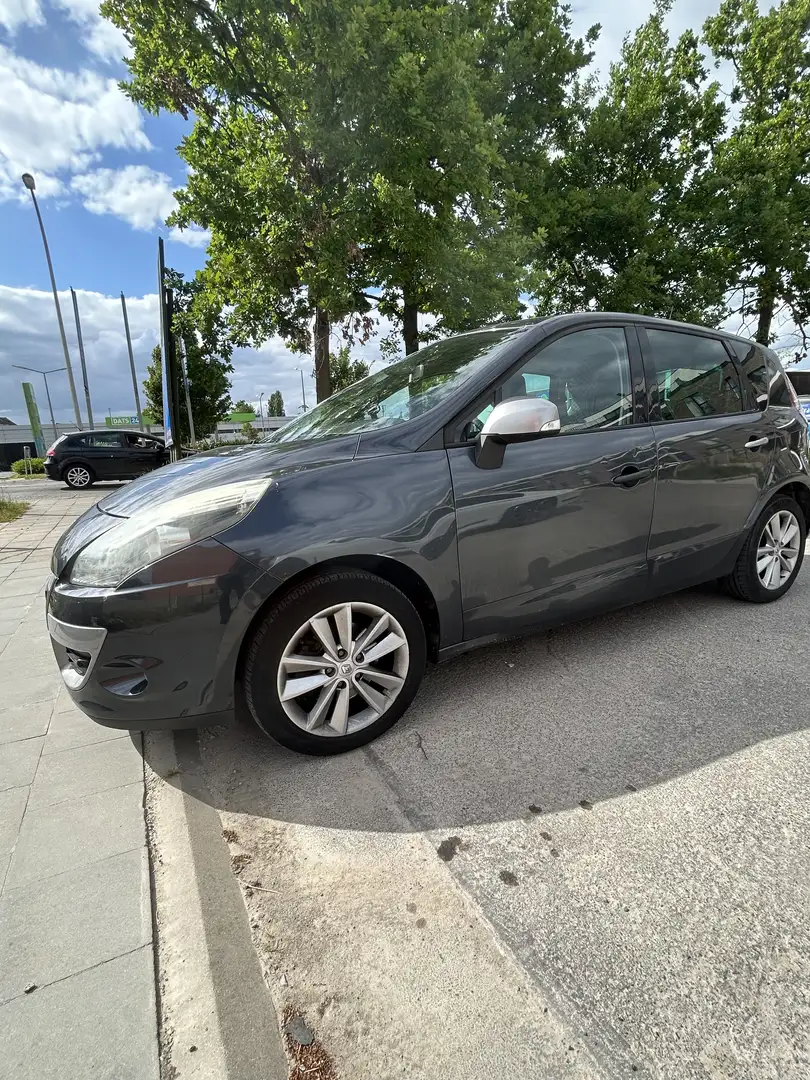 Renault Scenic TCe 130 Luxe - 1