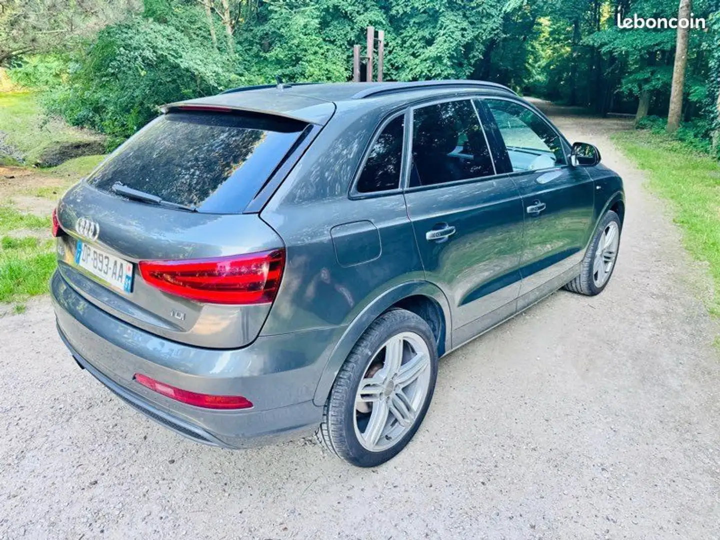 Audi Q3 2.0 TDI 140 S-Line Gris - 2