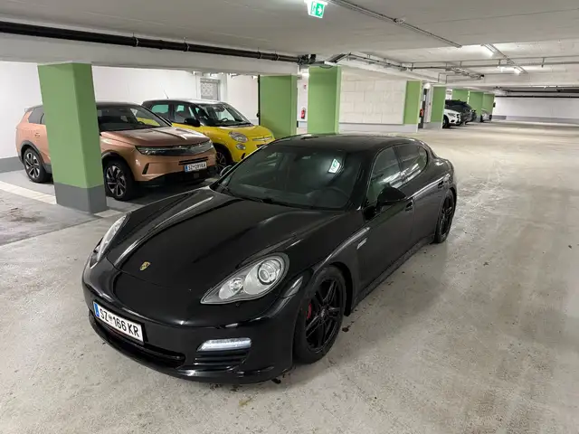 Porsche Panamera PDK