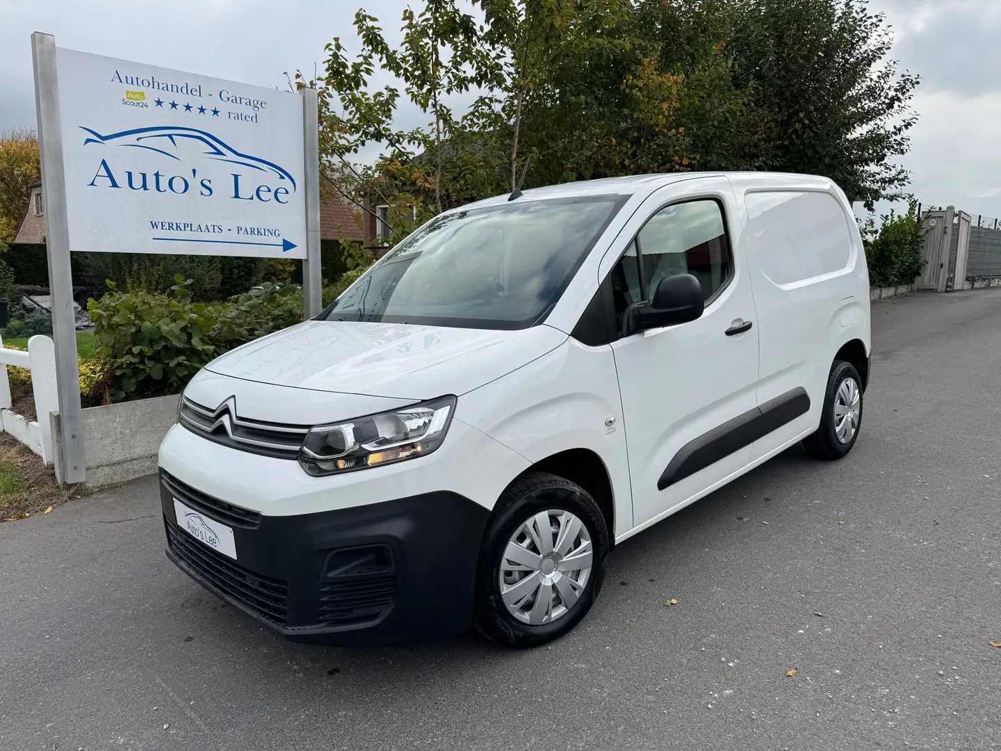 Citroen Berlingo Berlingo 1.2i/airco/parkeersensoren/bluetooth Blanc - 1