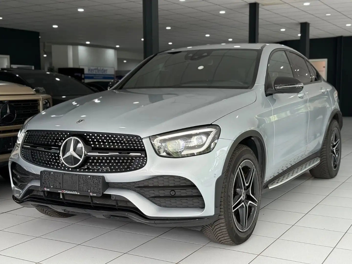 Mercedes-Benz GLC 220 d Coupe 4Matic*AMG*MBEAM*KAMERA*CARPLAY* Argent - 1