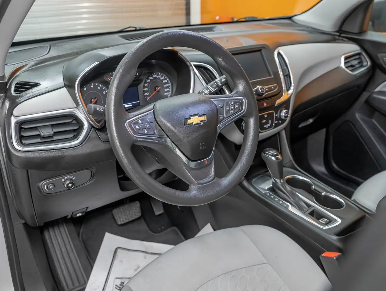 Chevrolet Equinox снимка Chevrolet Equinox