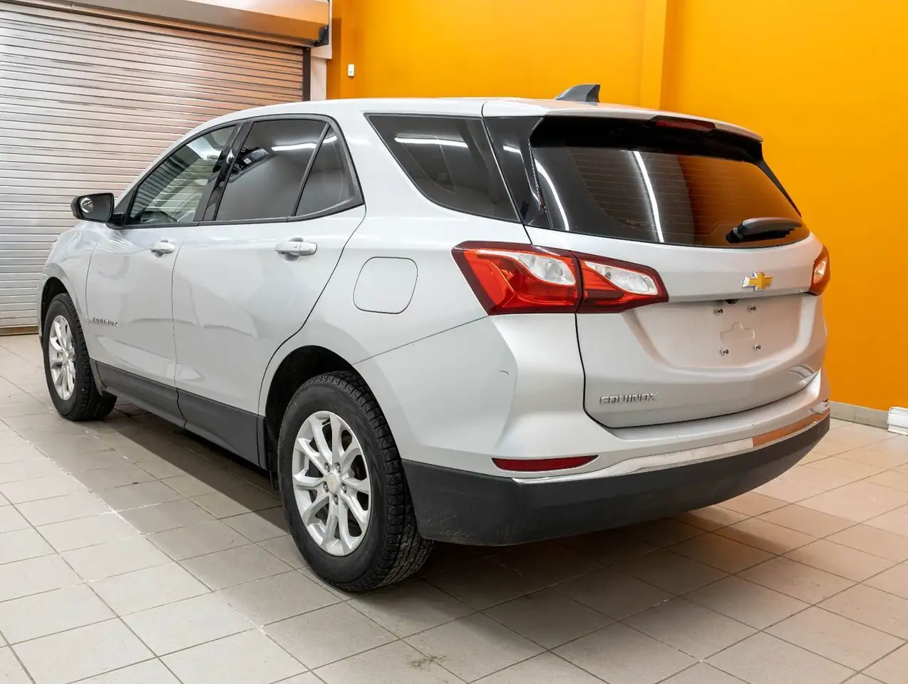 Chevrolet Equinox снимка Chevrolet Equinox