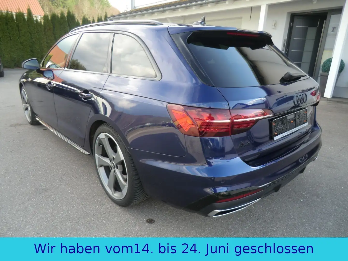 Audi A4 Avant 40 TFSI S-Line  Competition 19" Blau - 2