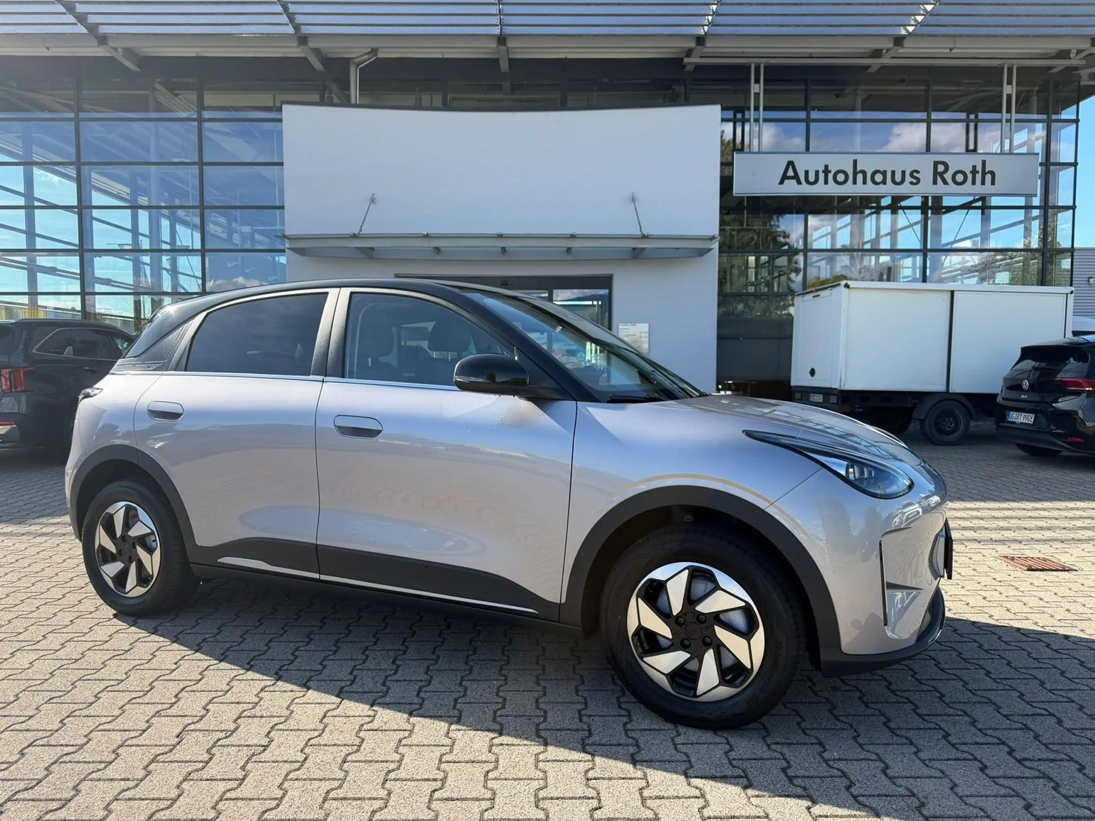 Geely 47,14 kwh Ultra*LED*Kamera*ACC*Navi*PDC* — photo 9