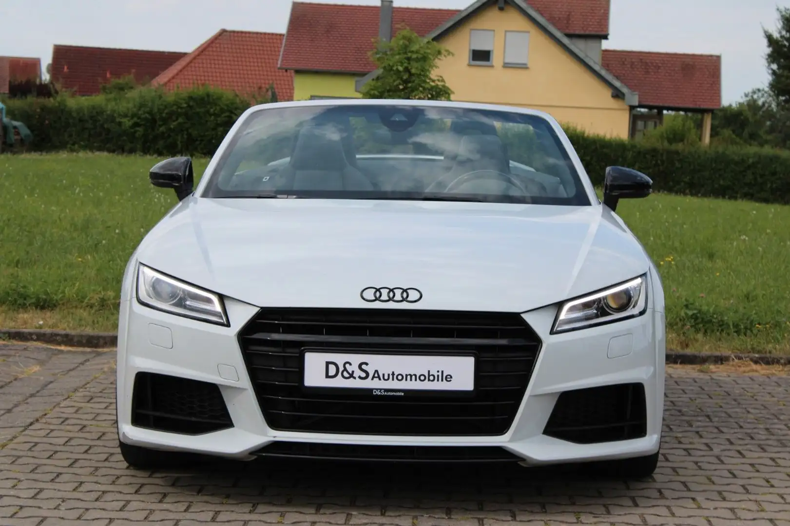Audi TT Roadster 2.0 TFSI S Line Competition Weiß - 2