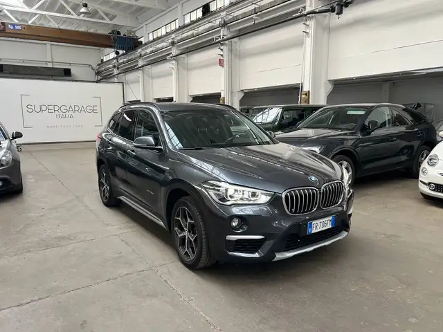 BMW X1 view 2