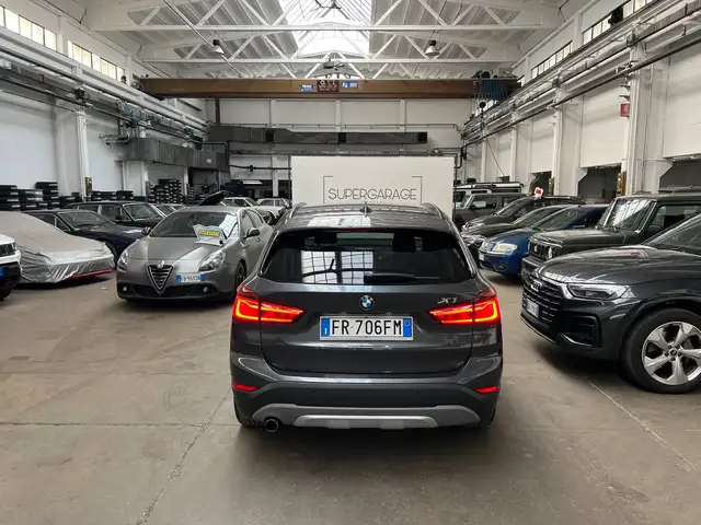 BMW X1 view 6