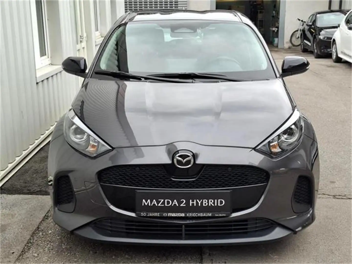 Mazda 2 Hybrid Exclusive Line Aut. Grau - 2
