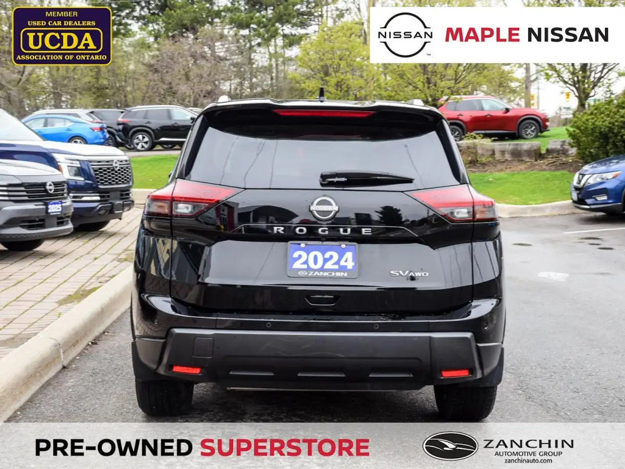 Nissan Rogue снимка Nissan Rogue