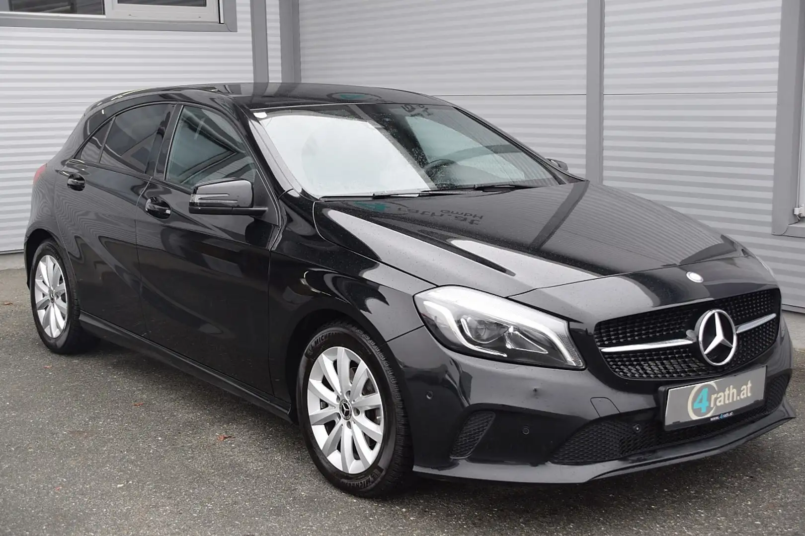 Mercedes-Benz A 160 d LED/RFK Schwarz - 2