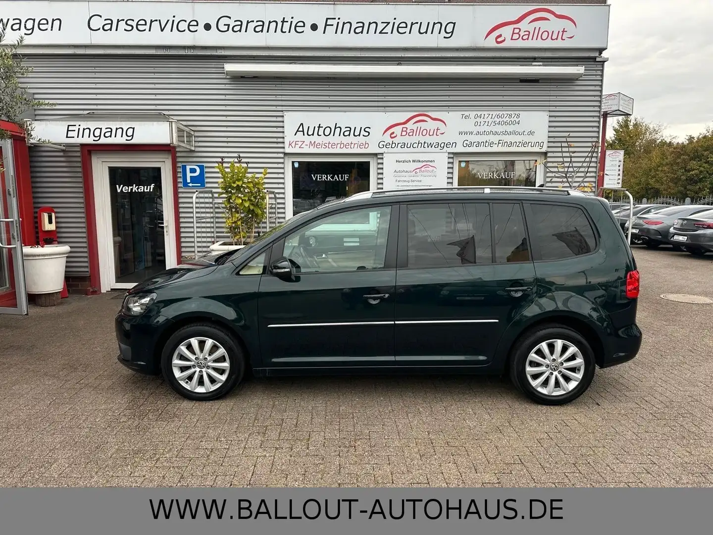 Volkswagen Touran Highline*2.HAND*TEMPO*NAVI*SHZ*GARANTIE* Grün - 1