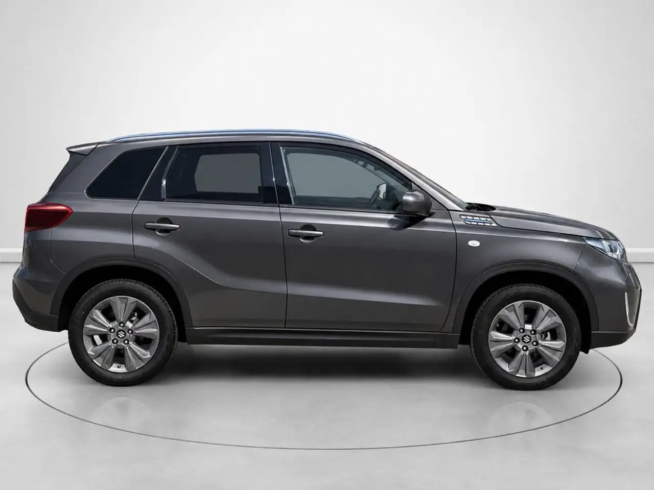 2025 Suzuki Vitara 1.4T Mild Hybrid S1, photograph 2
