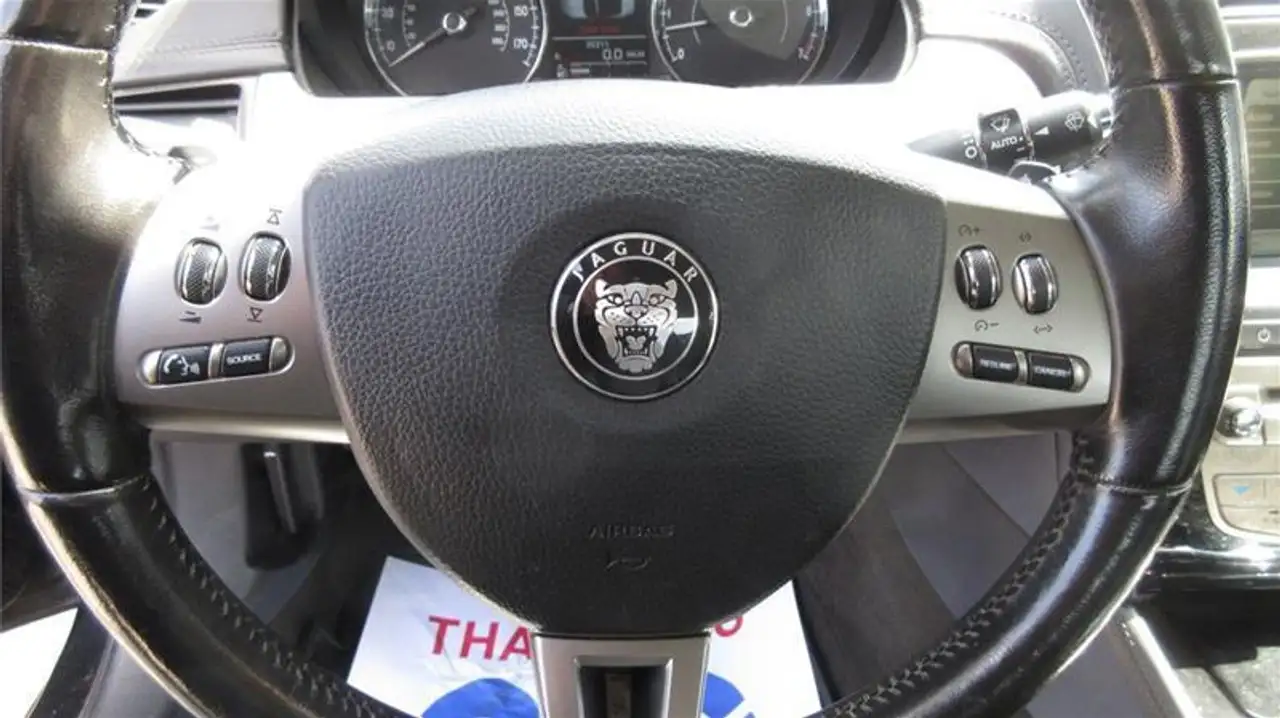 Jaguar XK снимка Jaguar XK