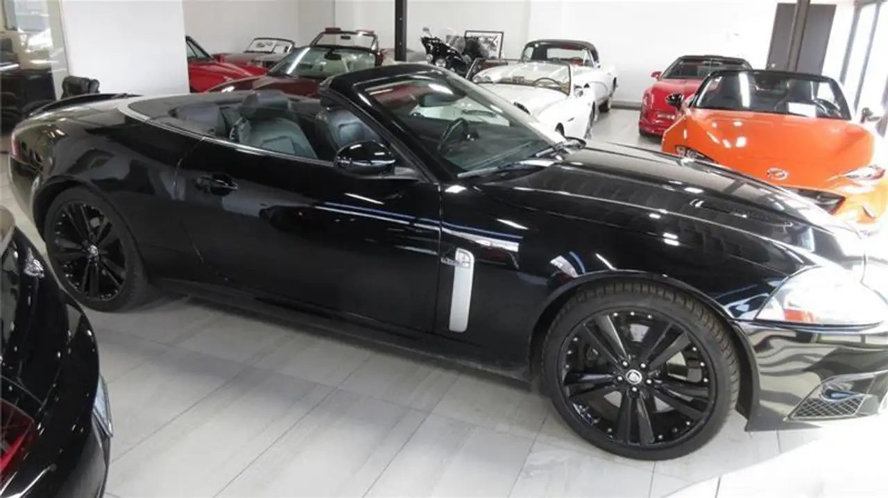 Jaguar XK снимка Jaguar XK