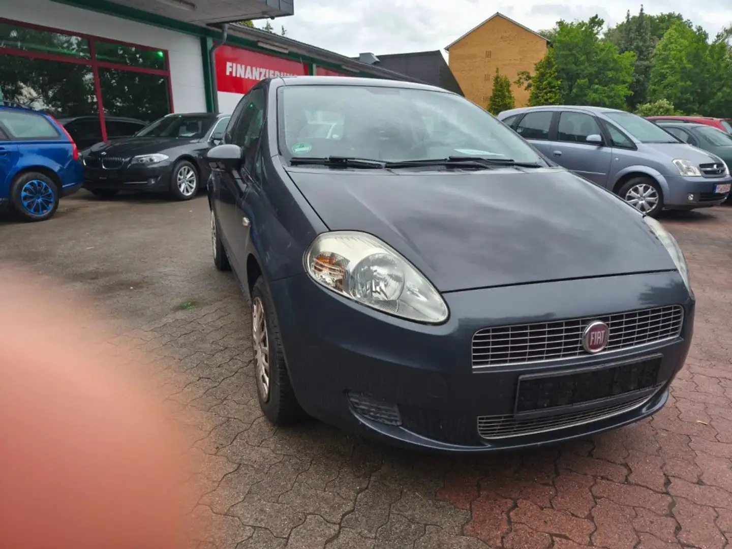 Fiat Grande Punto 1.4 8V Active ,TÜV neu Grau - 2