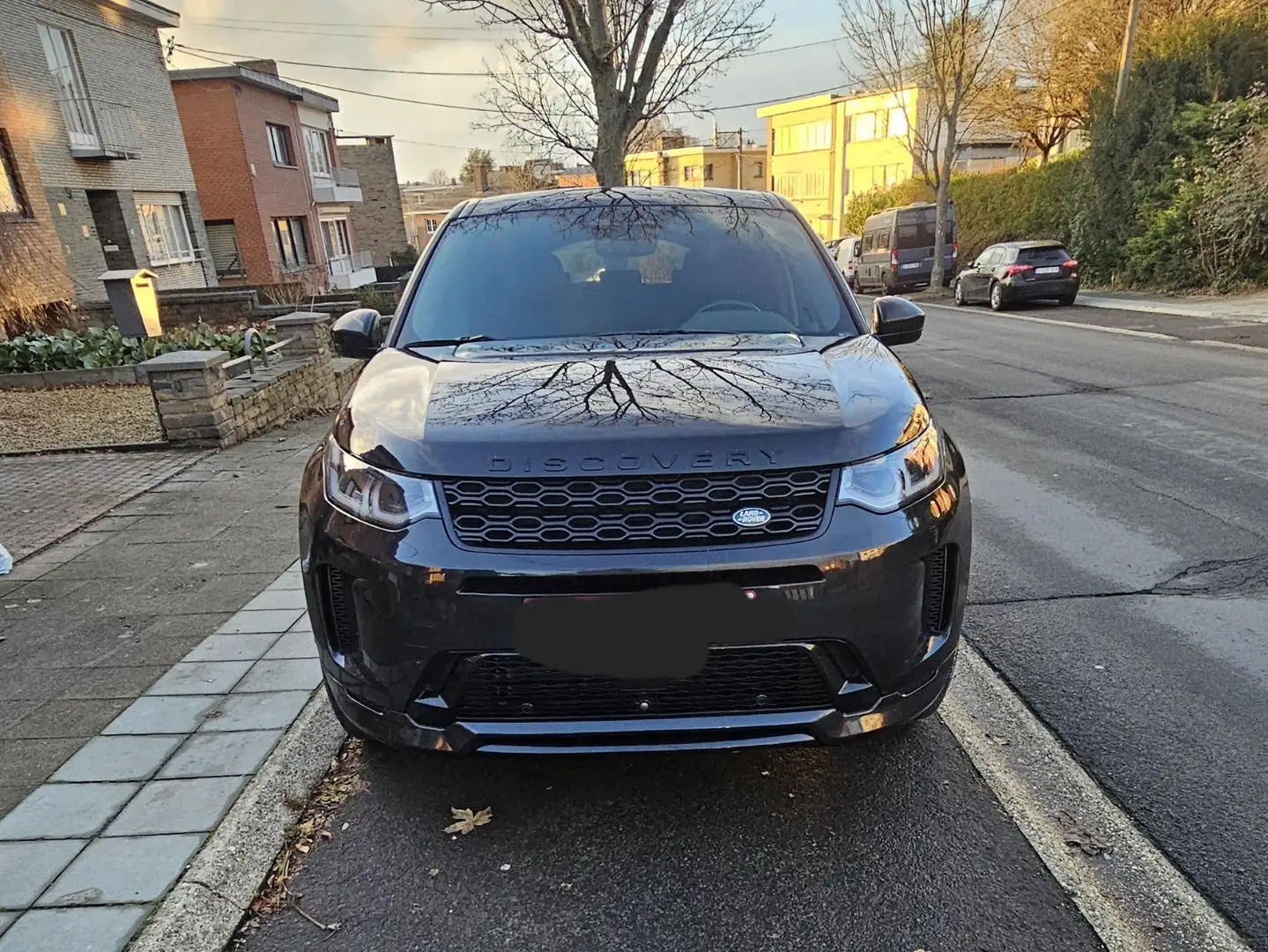 Land Rover Discovery Sport Discovery Sport 2.0 TD4 MHEV 4WD D165 RDynamic HSE Zwart - 2