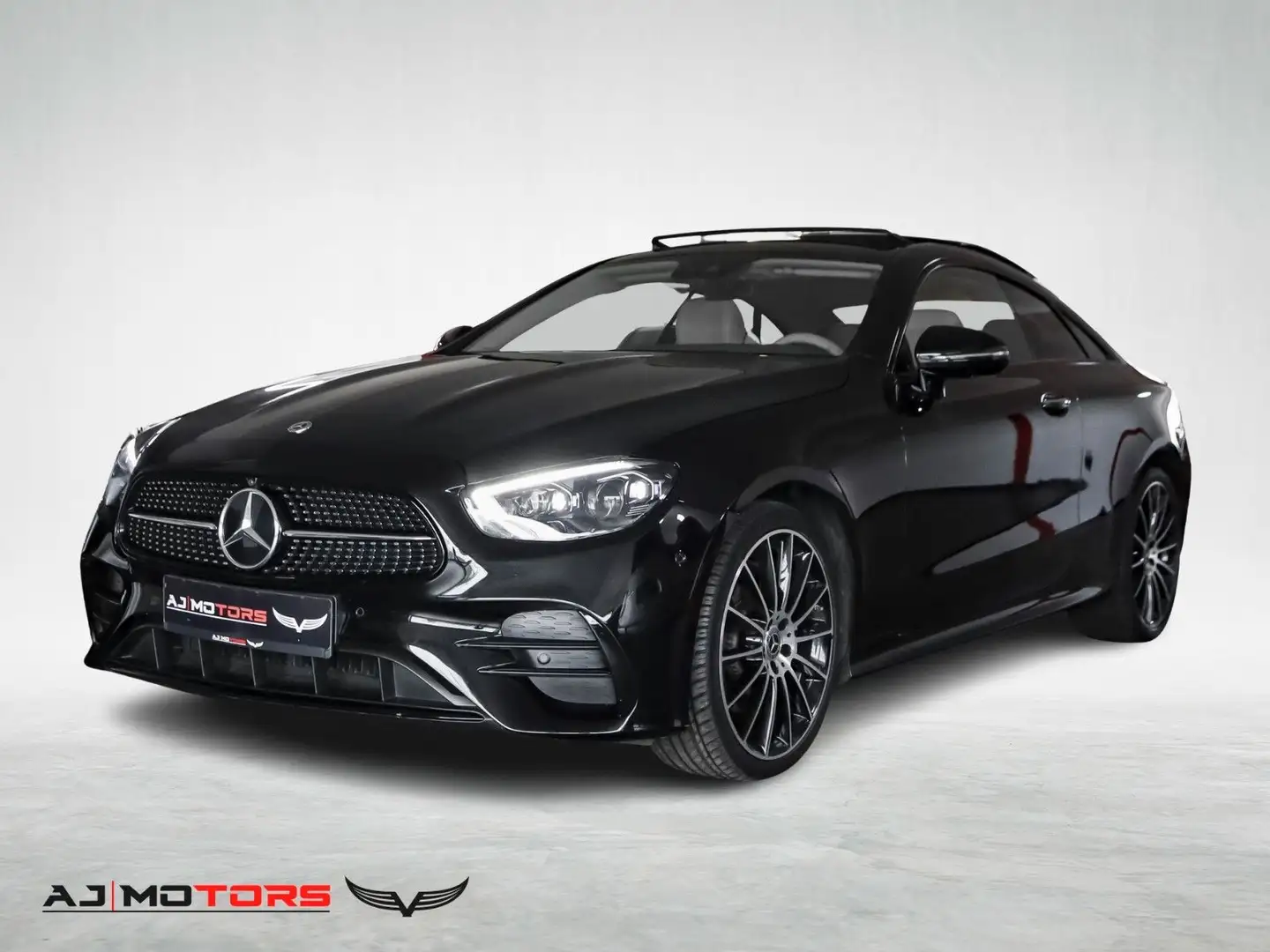 Mercedes-Benz E 300 d AMG 4Matic **PANO-BURM-360°-MASSAGE** Schwarz - 1