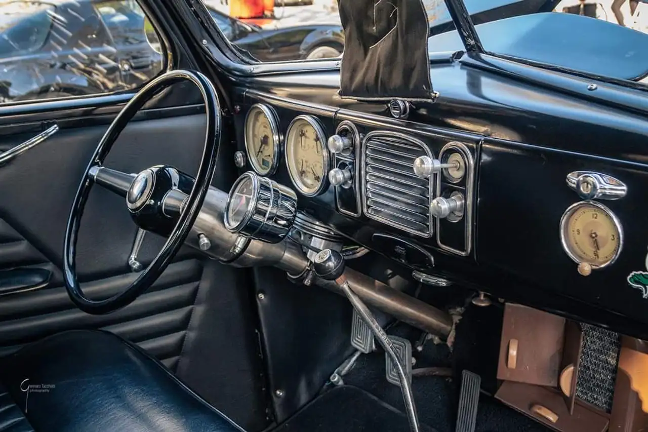 Ford COUPE DELUXE, foto 7