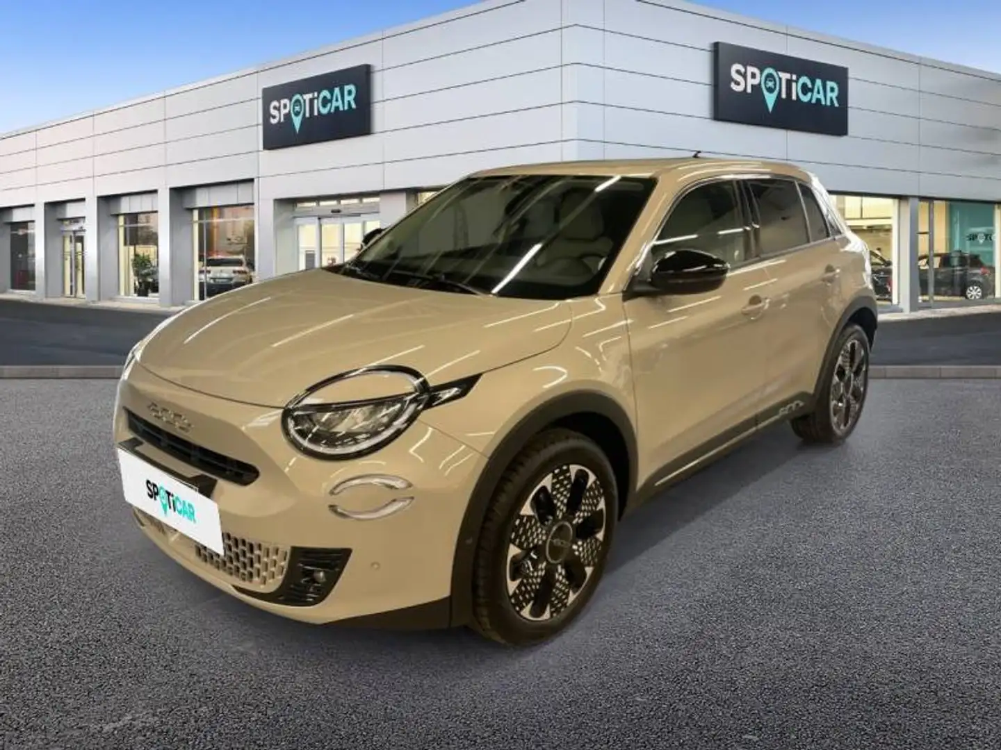 Fiat 600 1 1.2 Hybrid 100cv DCT La Prima Beige - 1