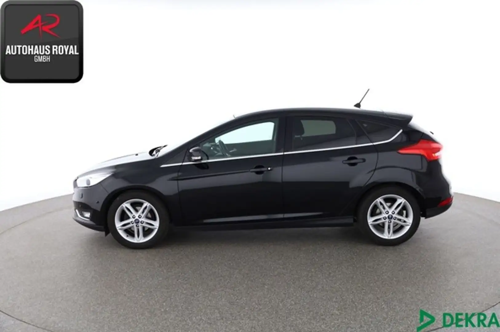 Ford Focus 1.0 EcoBoost KEYFREE,KAMERA,SPURHALTE,SONY Zwart - 2