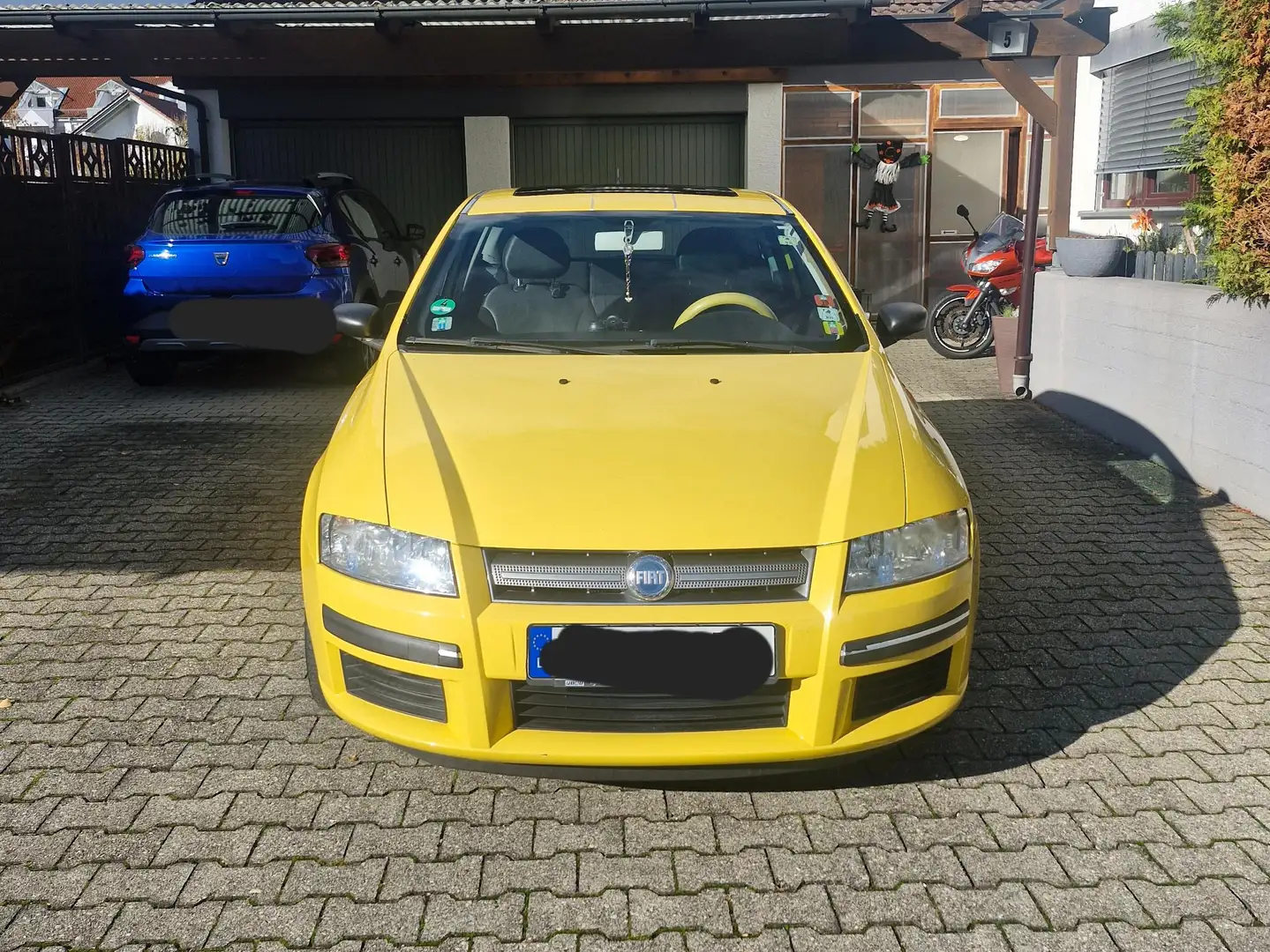 Fiat Stilo 1.4 16V Gelb - 1