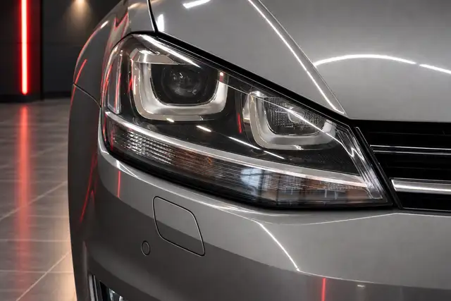 Volkswagen Golf view 10