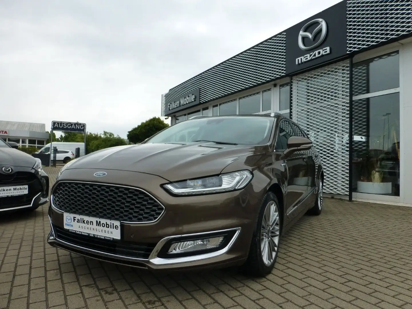 Ford Mondeo Turnier Vignale *STANDHEIZUNG, KAMERA* Brun - 1