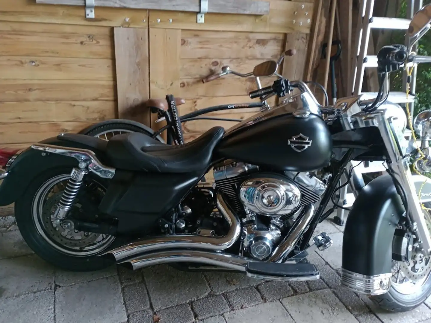 Harley-Davidson Road King Custom Zwart - 1