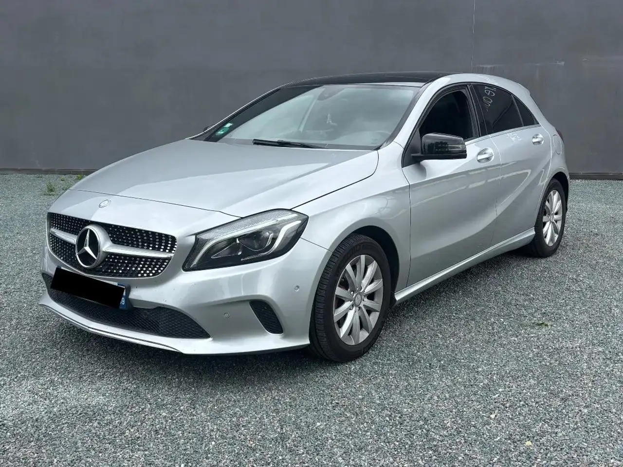 Mercedes-Benz A 200