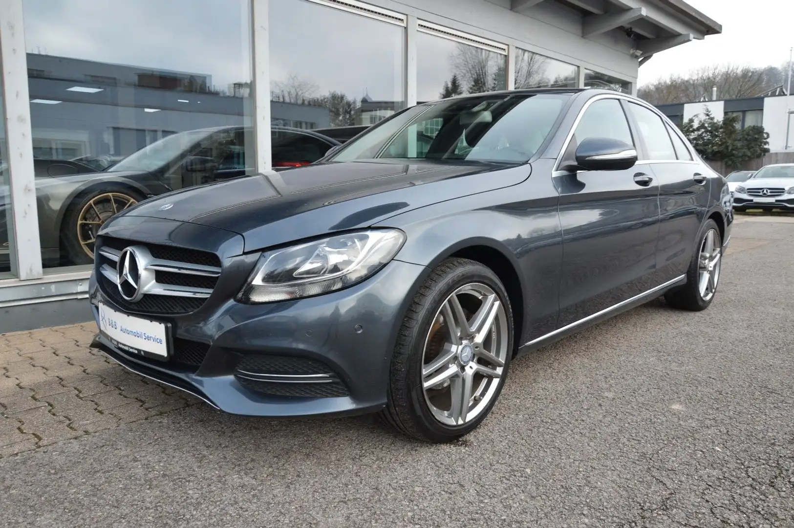 Mercedes-Benz C 200 d Lim.*AVANTGARDE*PDC*SHZ*SPUR*ALU*EURO6* Grau - 1
