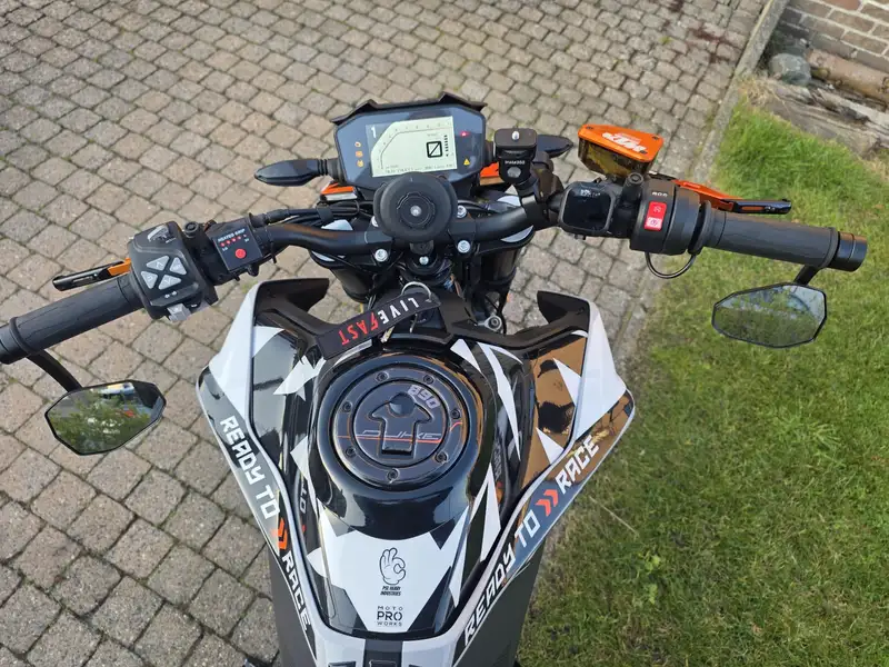 KTM 790 Duke - foto 7