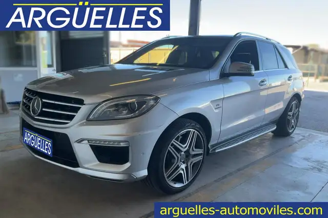 Mercedes-Benz ML 320 L 63 AMG Performance 4Matic 525cv
