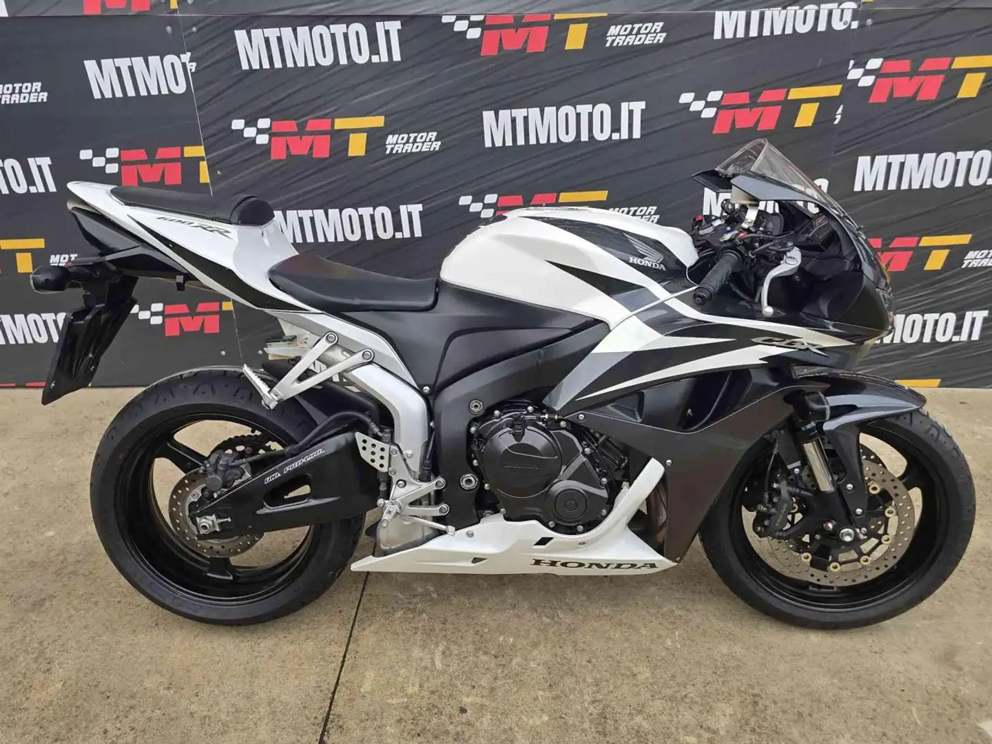Honda CBR 600 Video 360 Grigio - 1
