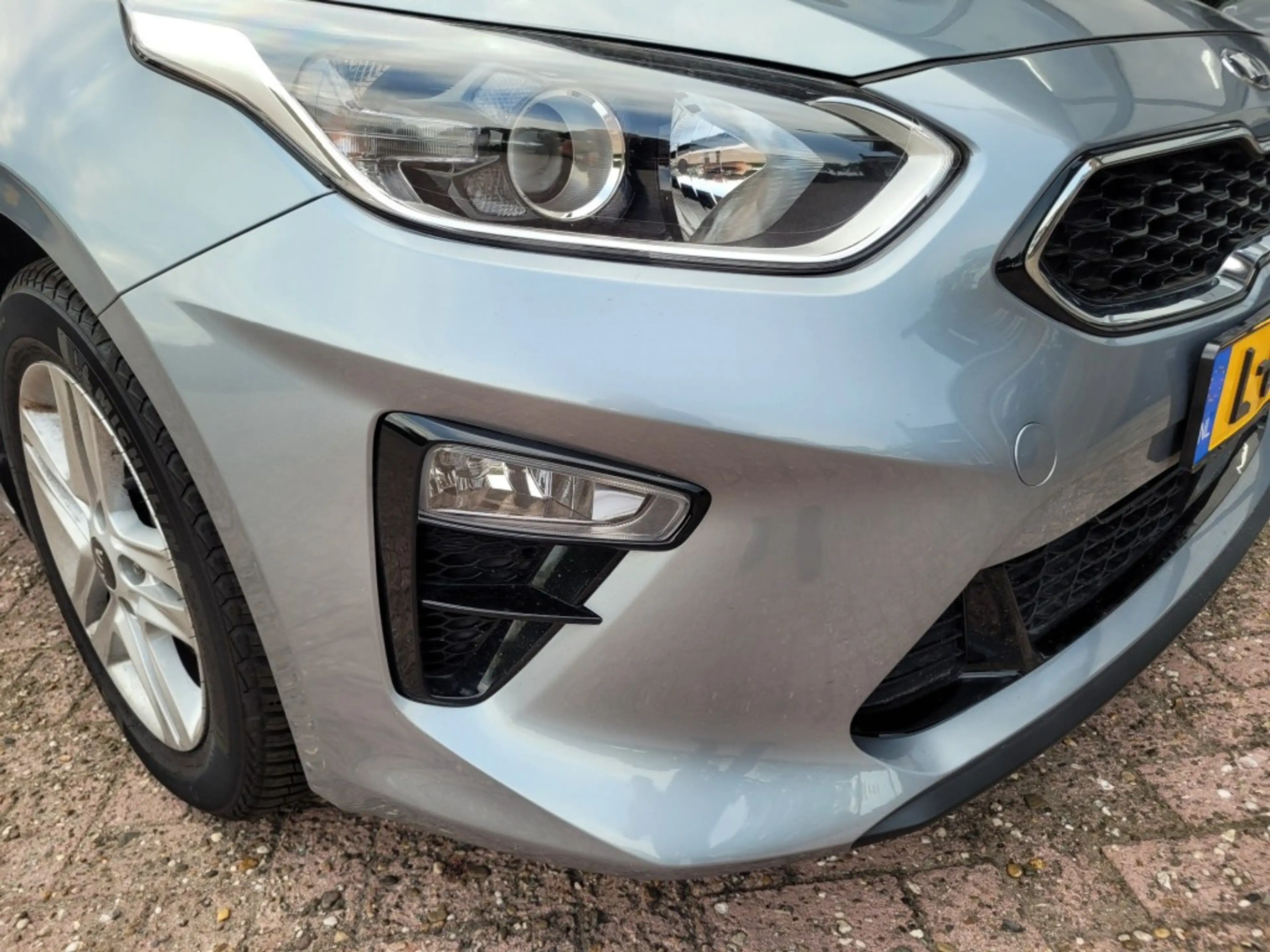 Kia Ceed / cee'd 1.5T-GDI  Dynamic Plusline — photo 7