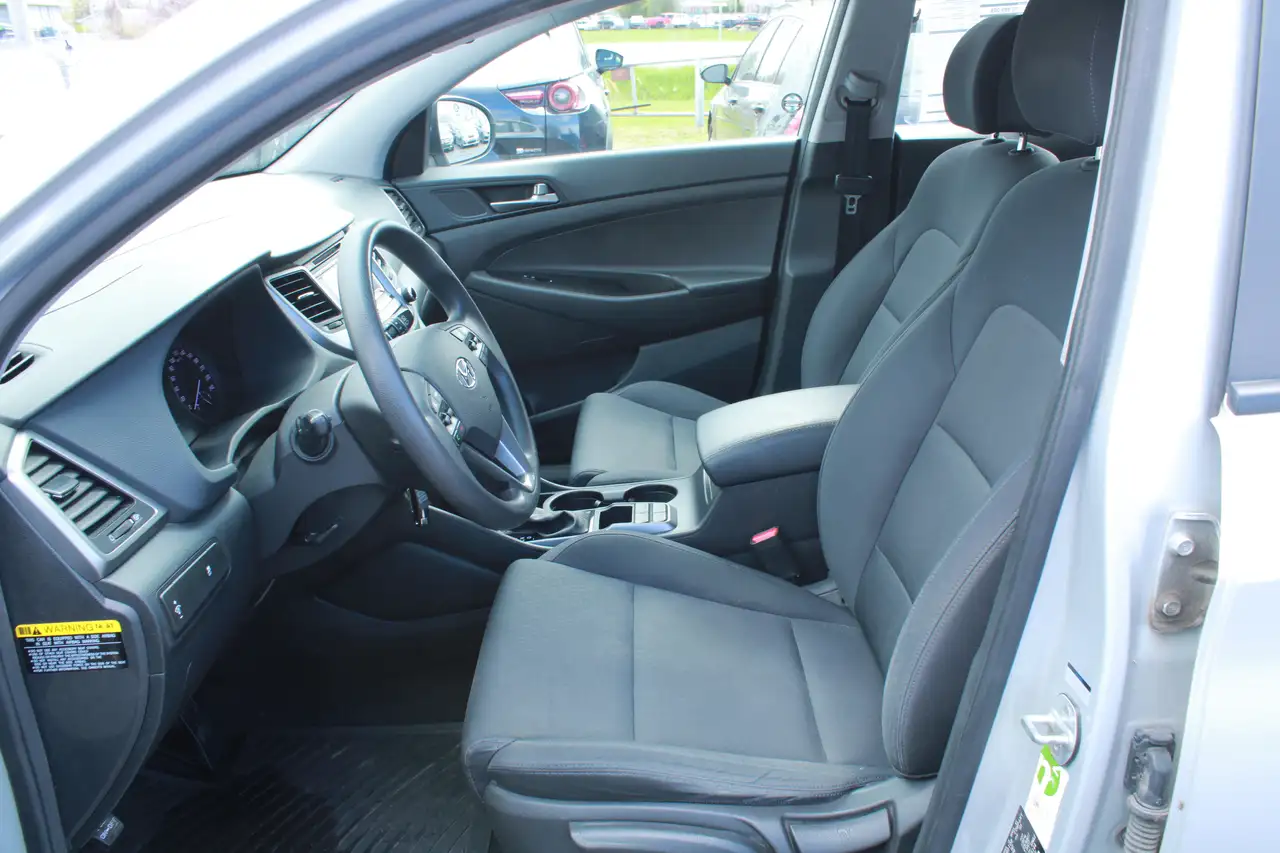Hyundai TUCSON photo Hyundai TUCSON