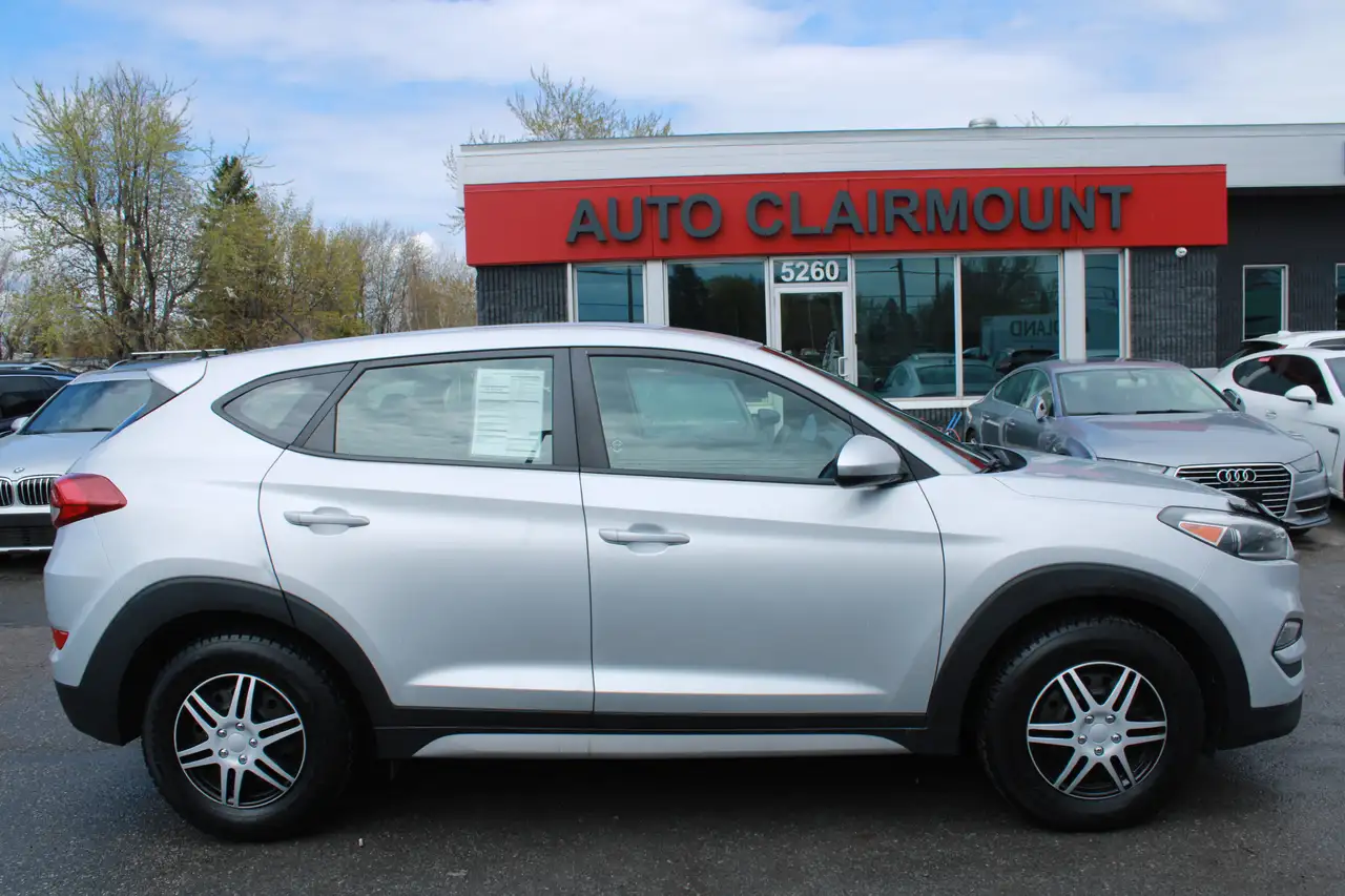 Hyundai TUCSON photo Hyundai TUCSON