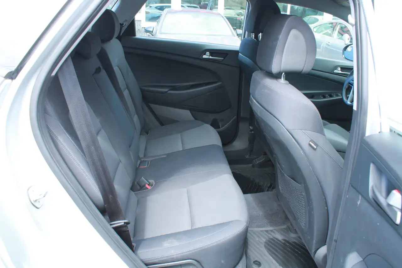 Hyundai TUCSON photo Hyundai TUCSON