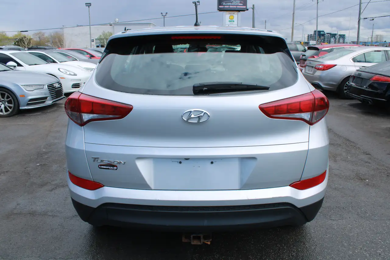 Hyundai TUCSON photo Hyundai TUCSON