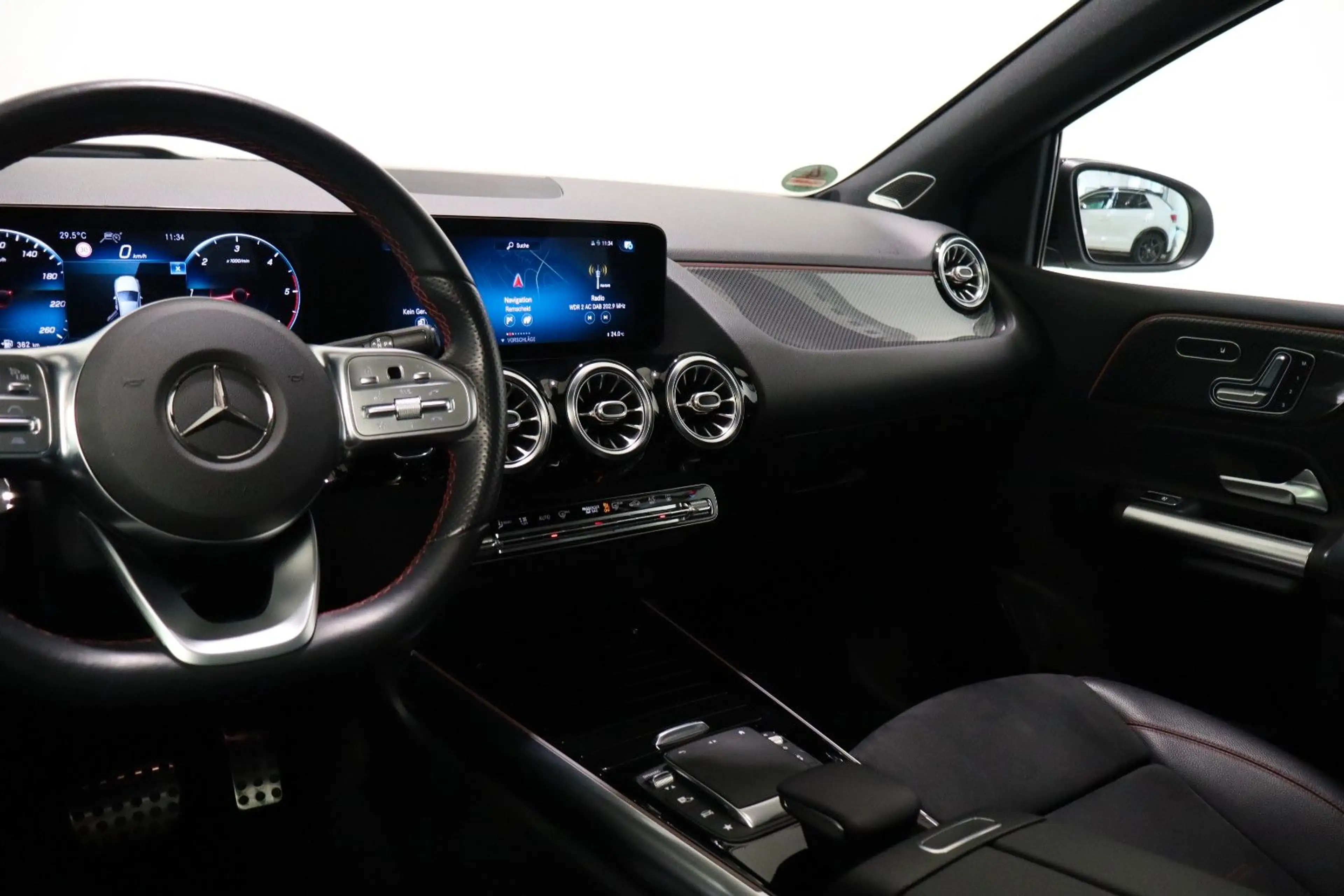 Mercedes-Benz B 220 d 4Matic DCT AMG Night-Paket Burmester AHK — photo 8
