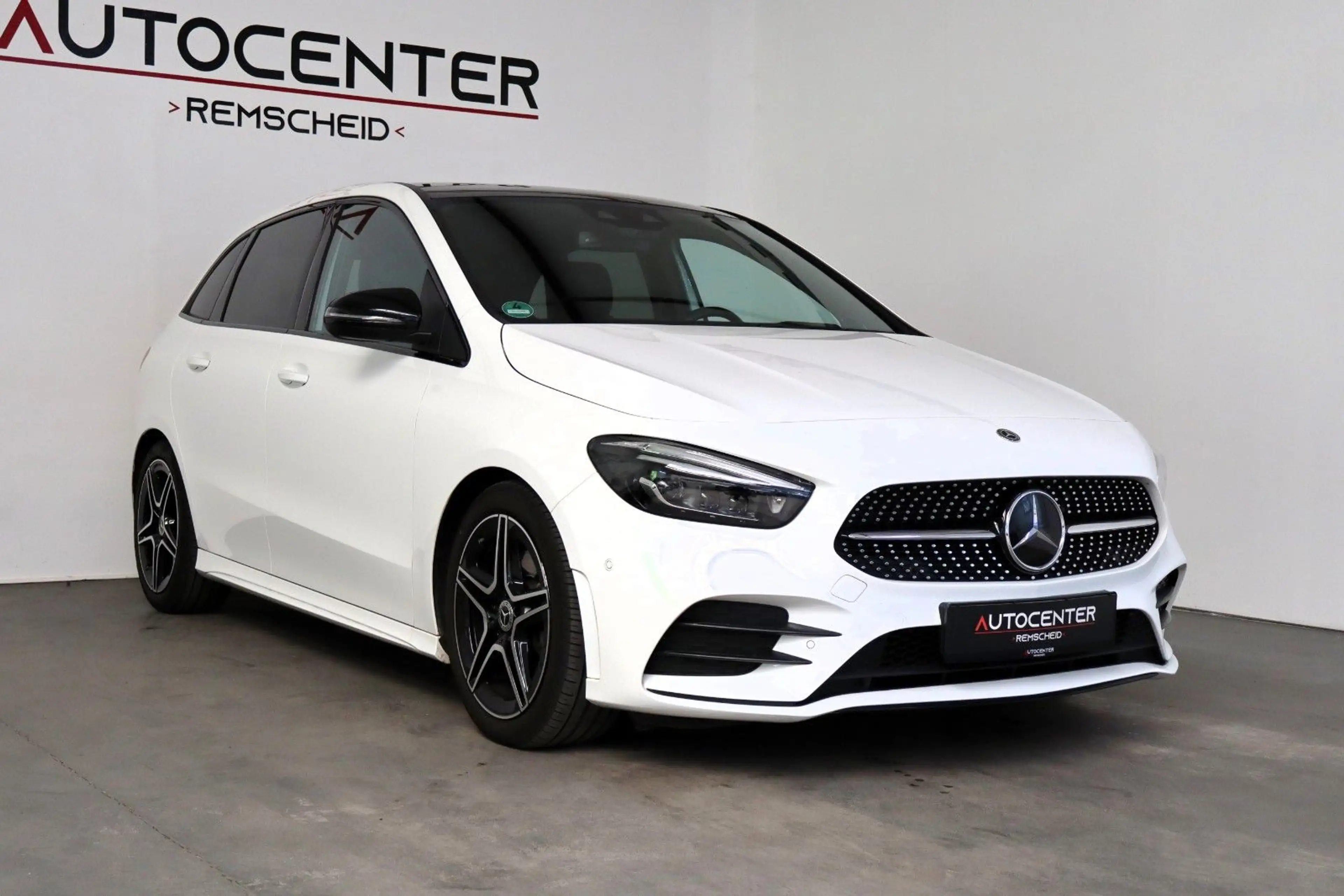 Mercedes-Benz B 220 d 4Matic DCT AMG Night-Paket Burmester AHK — photo 3