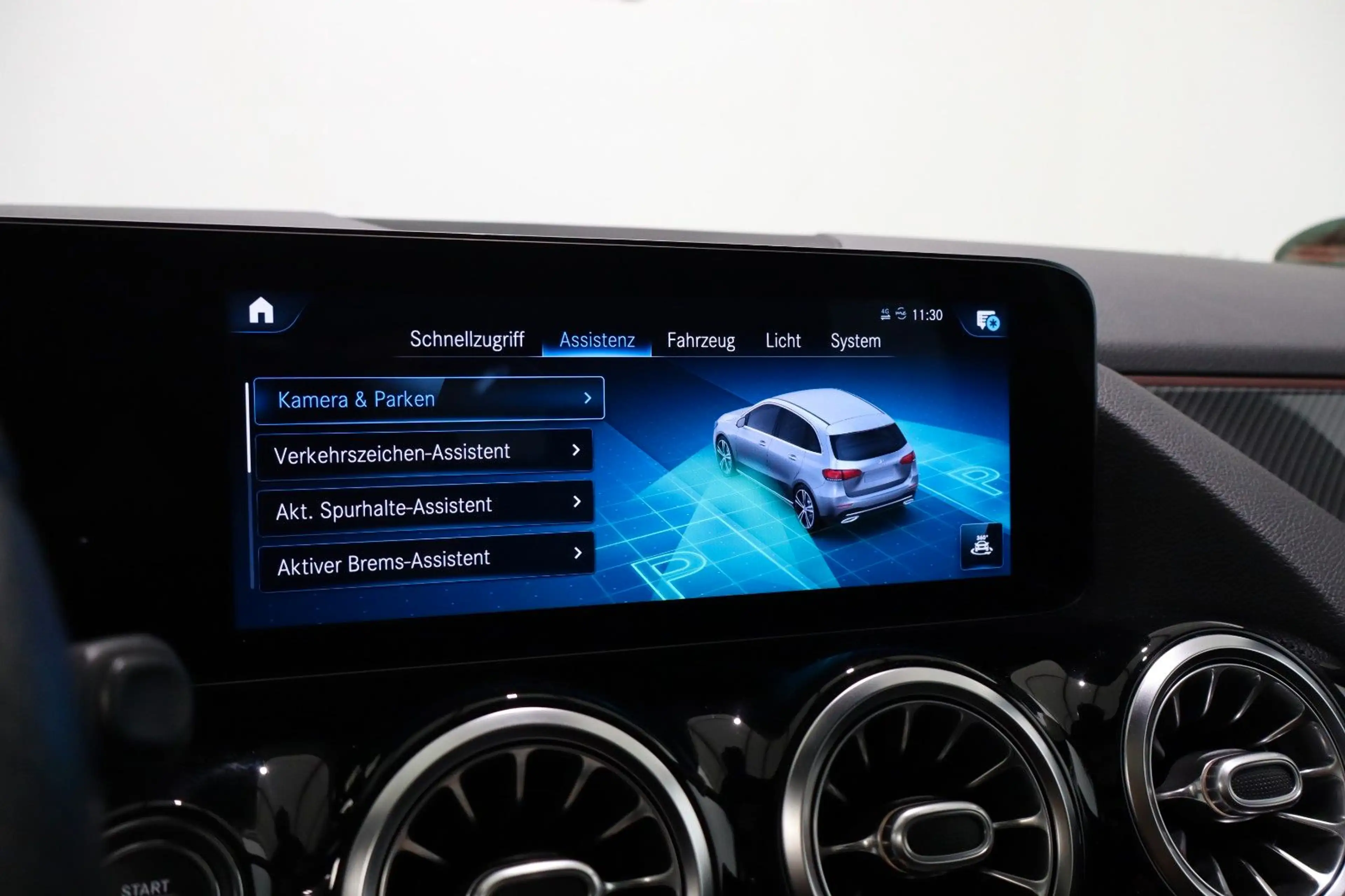 Mercedes-Benz B 220 d 4Matic DCT AMG Night-Paket Burmester AHK — photo 12