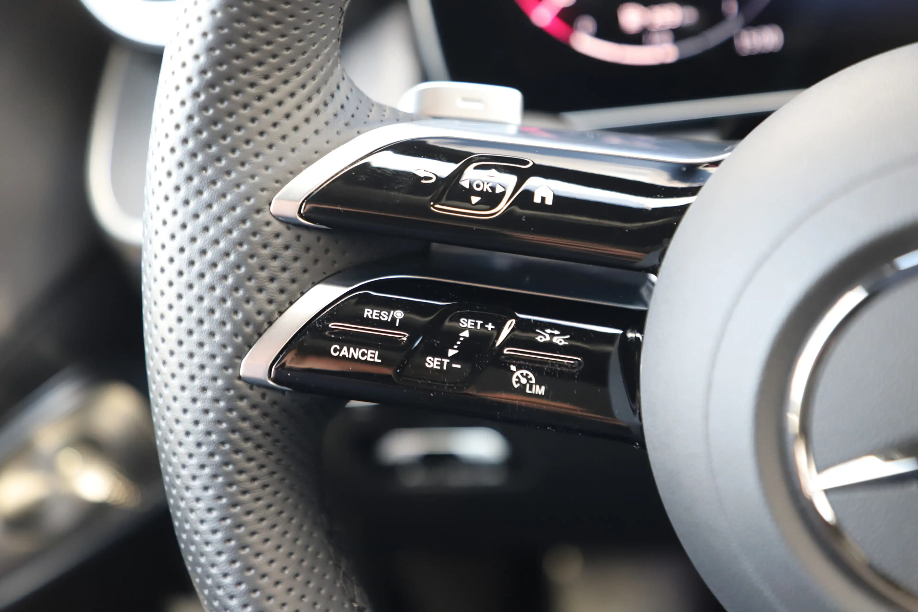 Mercedes-Benz GLC 400 400e AMG 4-Matic | 381PK | Massage | Luchtv. | Ach — photo 30