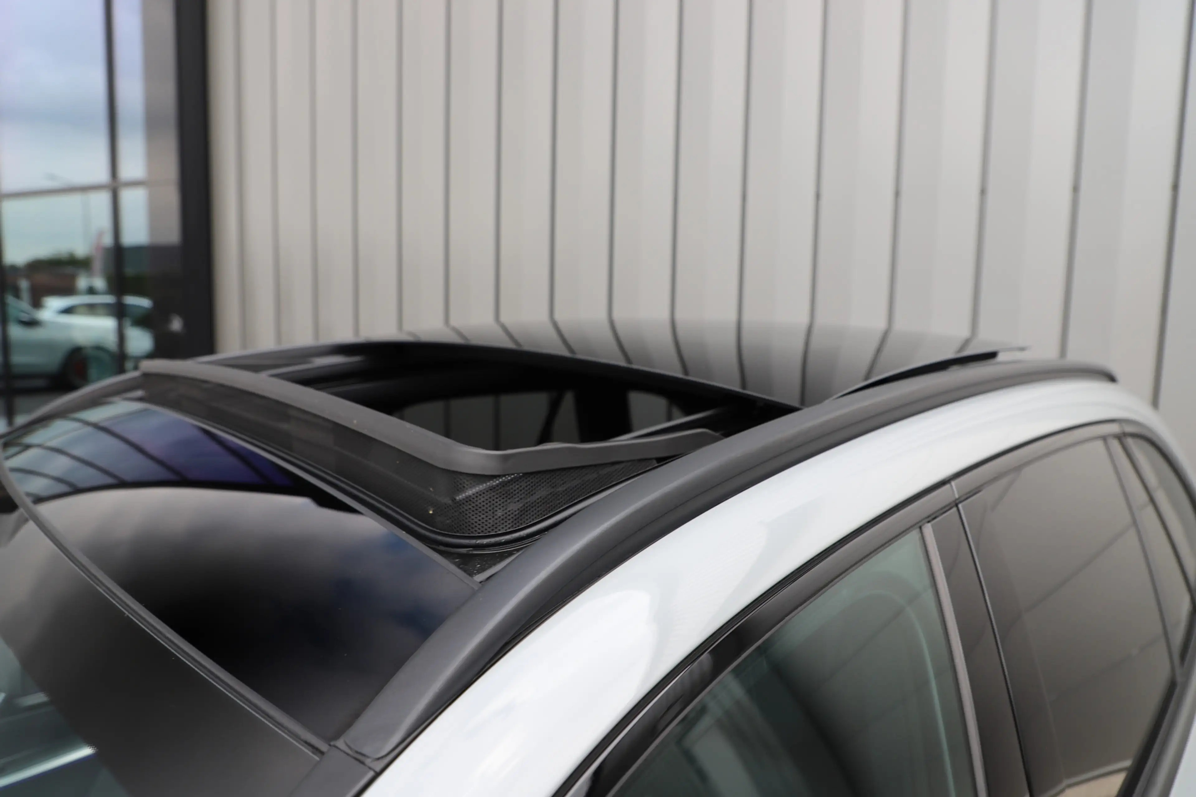 Mercedes-Benz GLC 400 400e AMG 4-Matic | 381PK | Massage | Luchtv. | Ach — photo 9