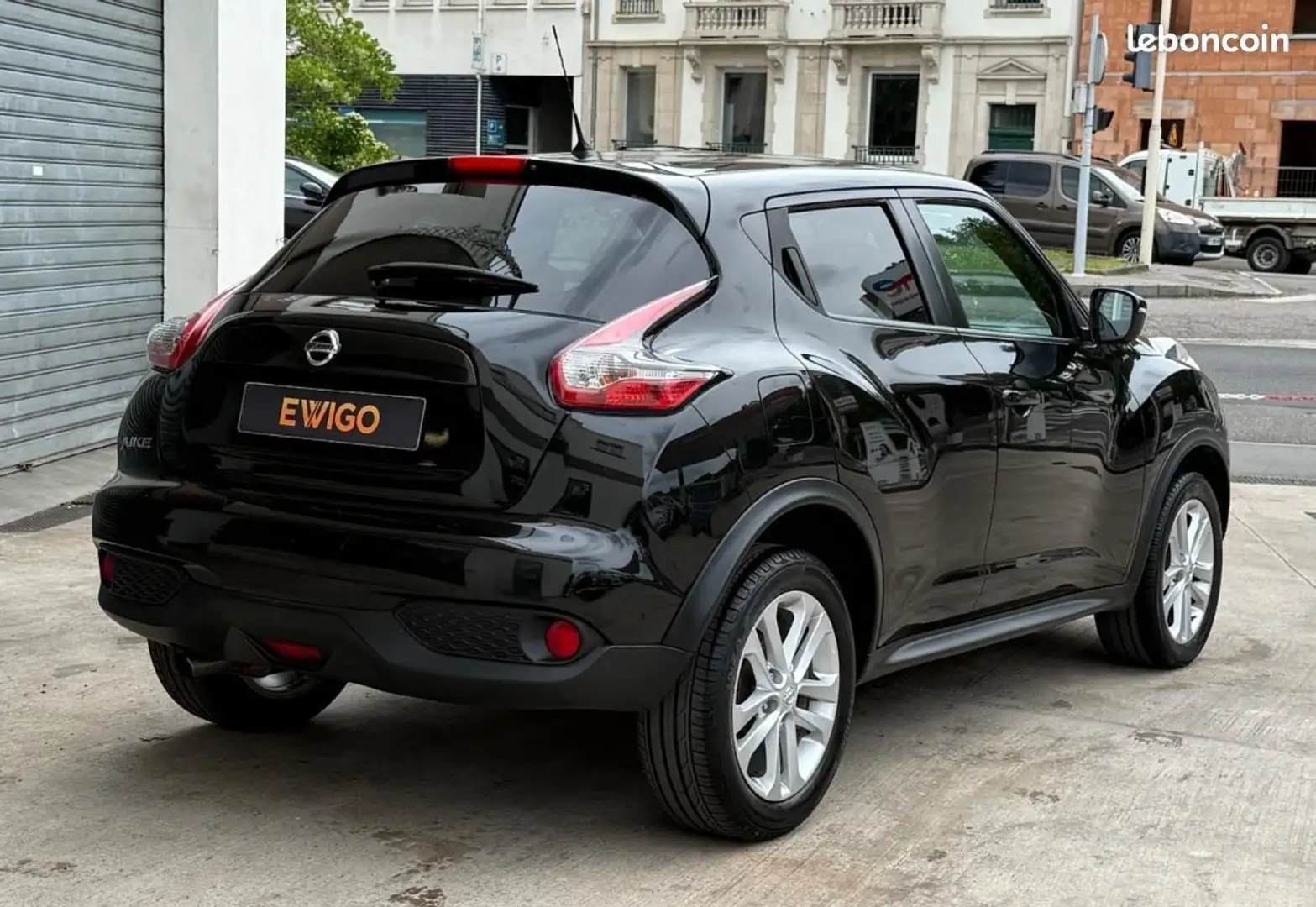 Nissan Juke (2) 1.2 DIG-T 115 N-CONNECTA %2B CAMERA REGULATEUR-LIMITEUR Zwart - 2