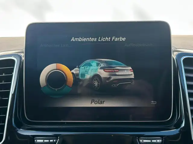 Mercedes-Benz GLE view 28